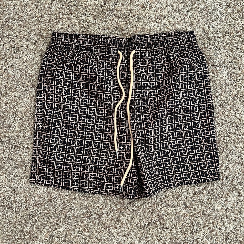 Brown and Gold Pattern Shorts Shein Men Size M